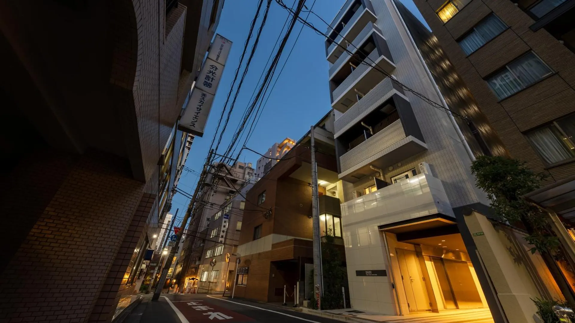 Dash Living Ueno Park Tokyo Apartment