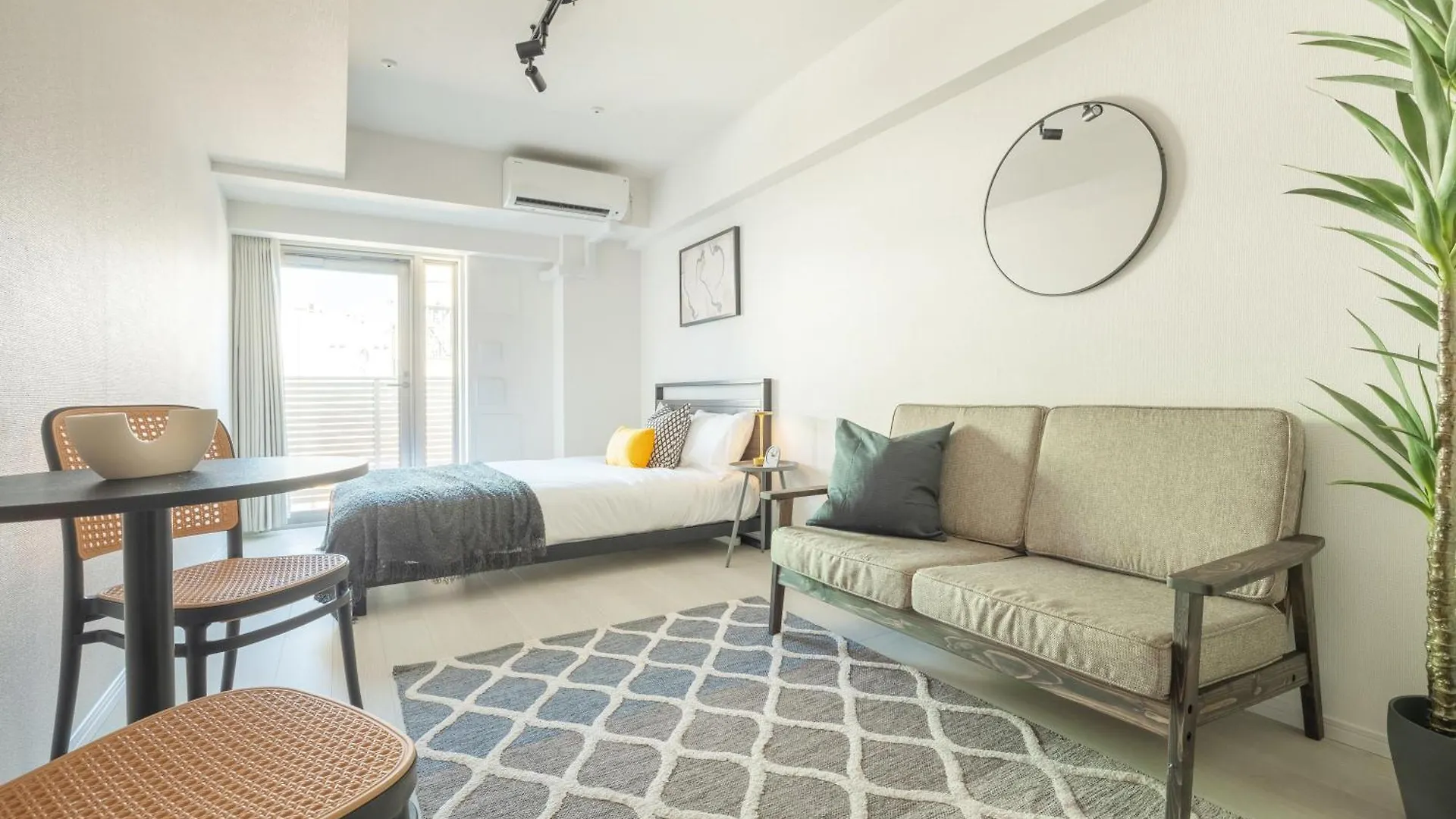 Apartment Dash Living Ueno Park Tokyo